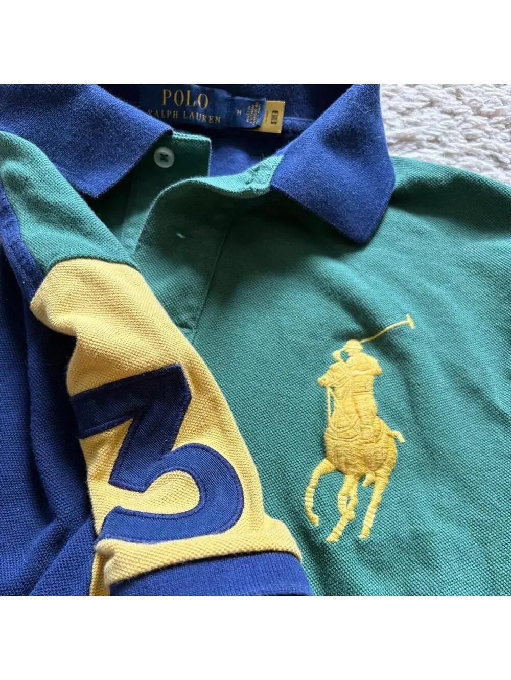 Beautiful Y2K Polo Ralph Lauren green polo shirt